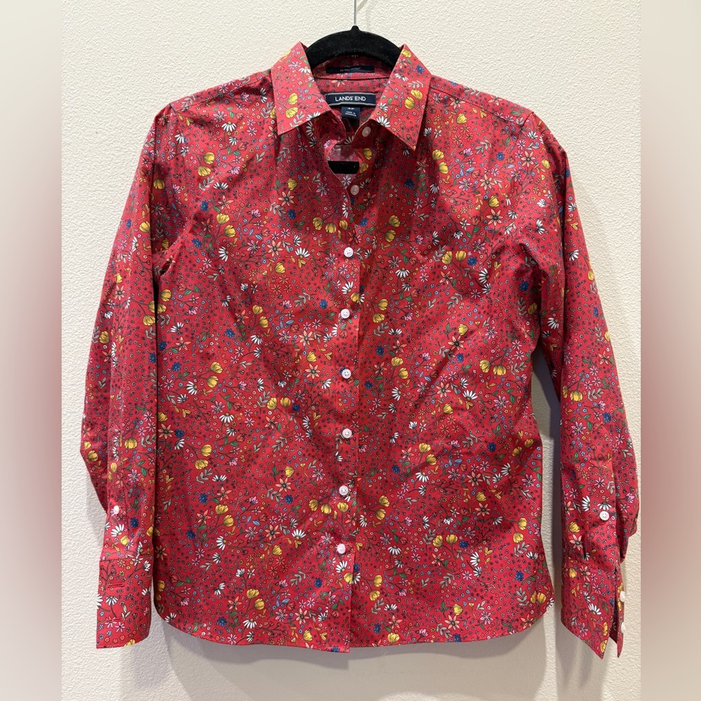 Lands' End Red Floral Women’s Button Down Shirt 100% Supima Cotton no iron